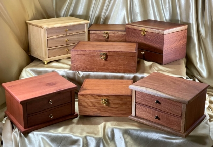 FULL RANGE OFJEWELLERY BOXES WITH INTERNAL DIVISIONS, TRAYS OR DRAWERS - AVAILABLE NOW