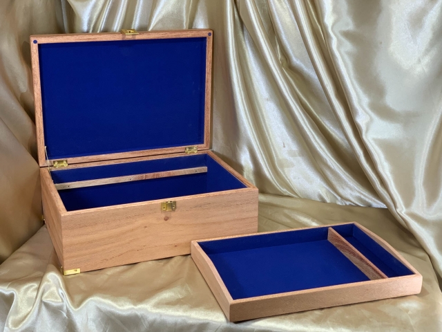 A4DB 25001-L5527 - Wooden A4 Document Box with removable top tray handcrafted from Australian Silky Oak