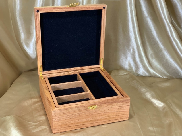PJBT 260103-L7404 - Premium Australian Wooden Jewellery Box with Tray