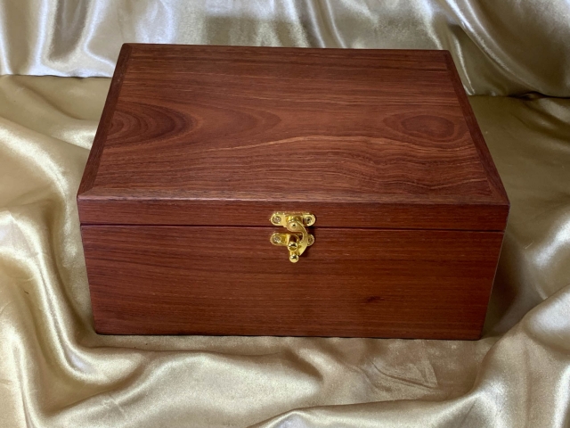 PLKB 2601071-L7345 - Premium Large Wooden Keepsake Box - Hand Made Australian Jarrah