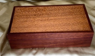 Premium Jarrah/Silky Oak Keepsake Box (Medium) - PKBM20011-L8558 SOLD