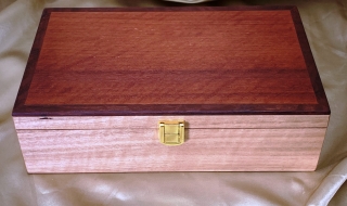 Marri Jewellery Box with Woody Pear lid (Medium) PJBT20017-L7185 SOLD
