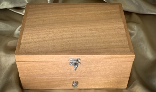 PJBD 21016 -L9859 - Premium Jewellery Box with Drawer - Australian Blackbutt SOLD