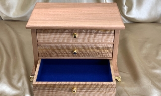 LE3D 22003-L3671 Limited Edition Western Australian Blackbutt timber Jewellery Box with 3 Drawers SOLD