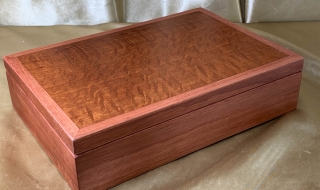 PMLK 2324-L8250 - Premium Medium Large Wooden Keepsake Box - Australian Jarrah & Sheoak SOLD