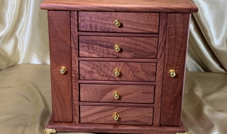 LEDMD5W 25029-L5042 - Limited Edition Jarrah 5 Drawer Jewellery Box with Wings