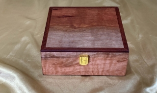 PMSTB 2601084-L7450 - Premium Medium Small Hand Crafted Treasure / Trinket Box - Australian Jarrah